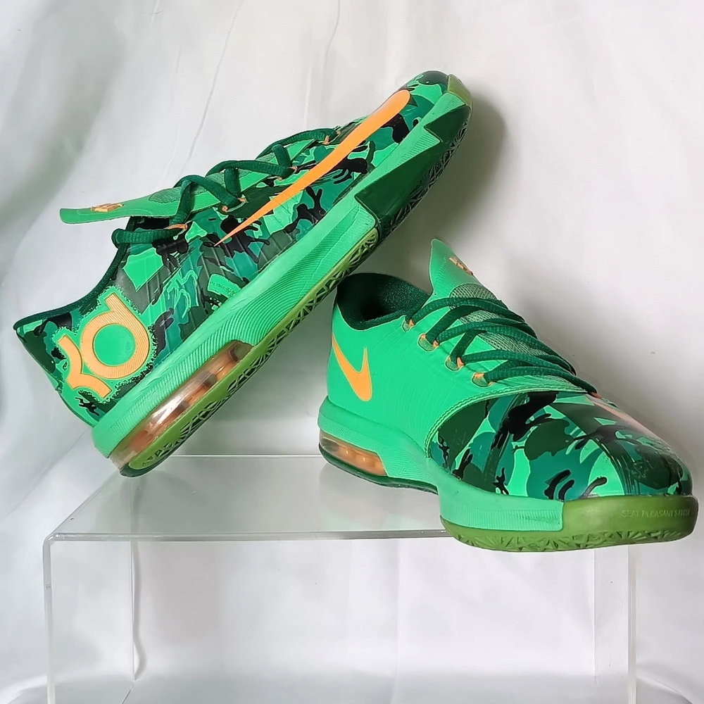 NIKE Kevin Durant "Easters": sz 6Y / Women's 8